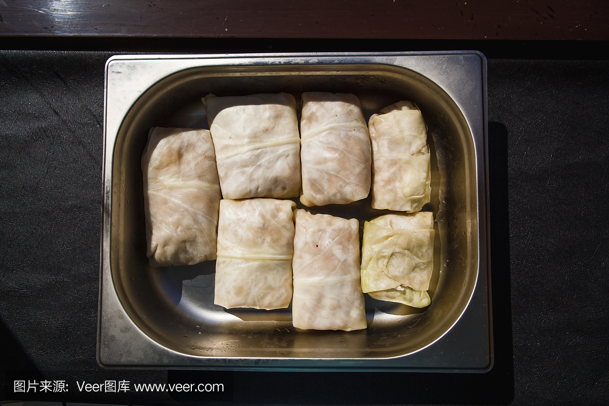 肉制品:肉片、包心菜、培根肉丸。