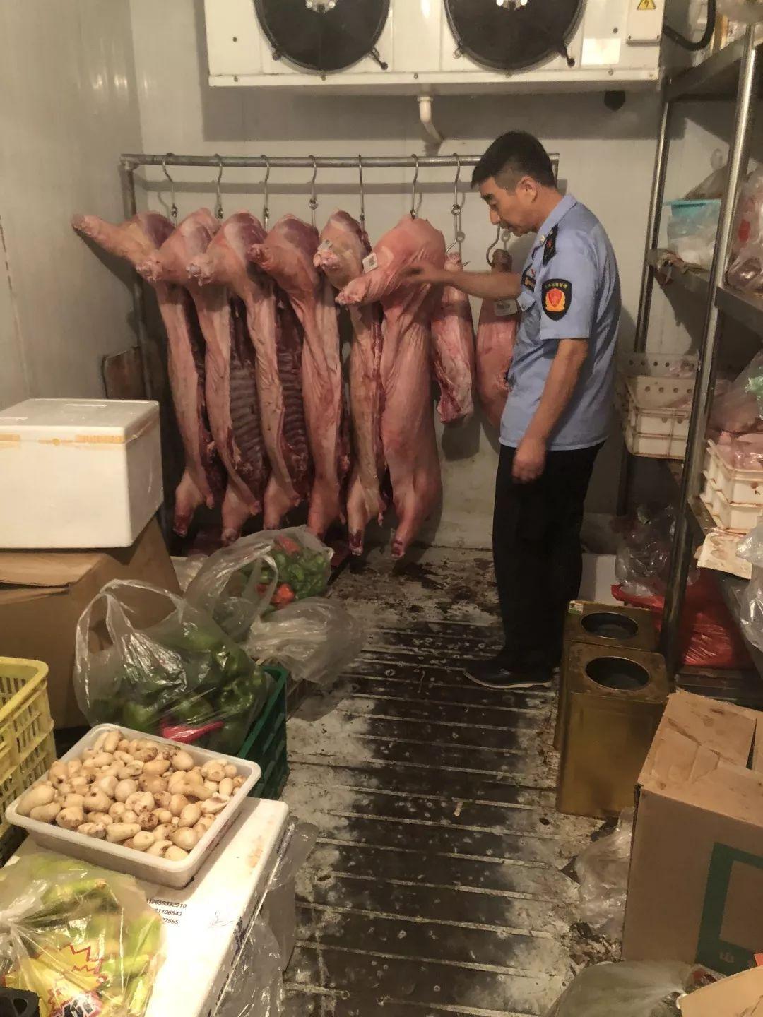 如皋局開展豬牛羊雞等畜禽肉類產(chǎn)品專項(xiàng)檢查